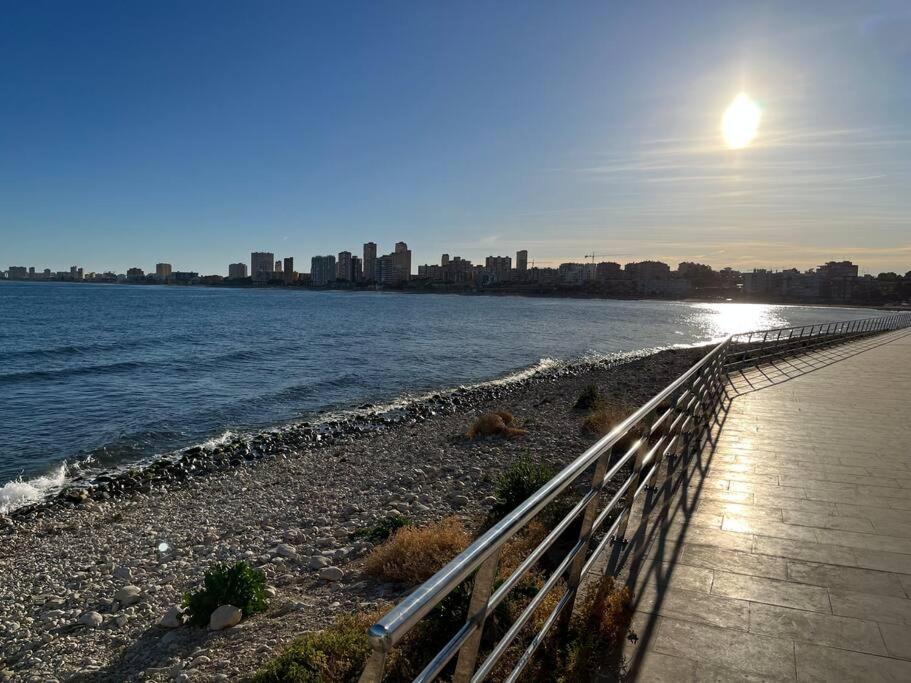 Residencial Salida Directa Al Mar. Grandes Vistas Apartment Alicante Bagian luar foto